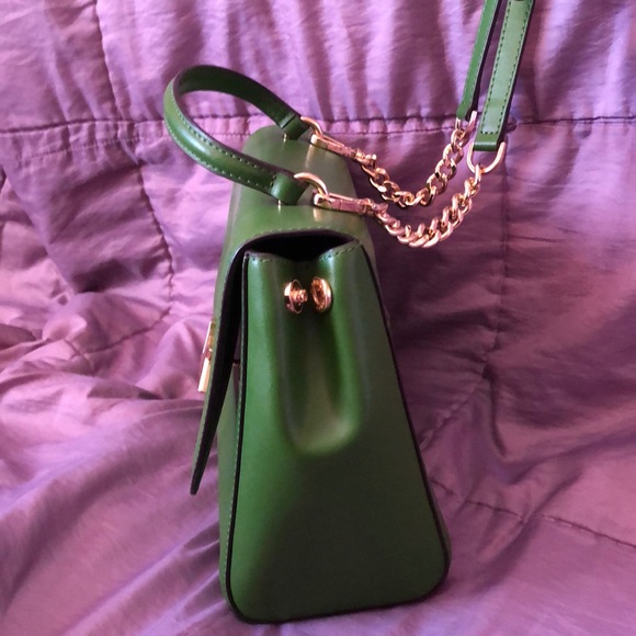 Olive Green Michael Kors handbag - Picture 3 of 7